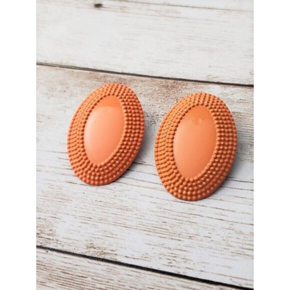 Vintage Clip On Earrings Orange Metal Oval Just Over 1 & 1/8" - Picture 2 of 4